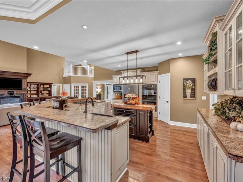 8933 Mountain View Drive, Mentor, OH 44060 Photo 30