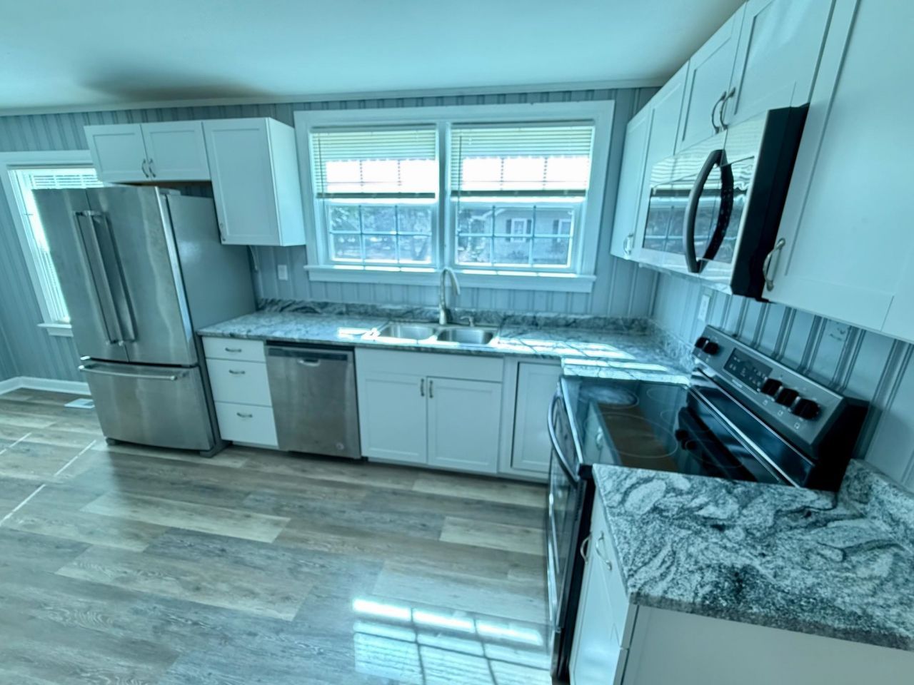 2618 Rion St.  Photo 32