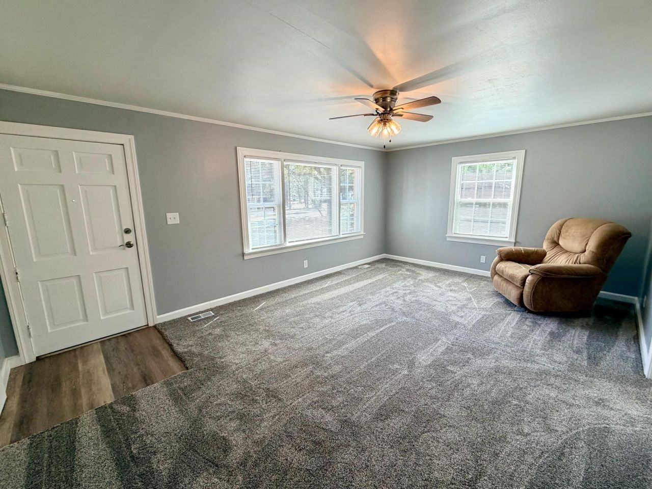 2618 Rion St.  Photo 5