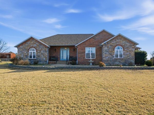 63961 E 298 Lane, Grove, OK 74344