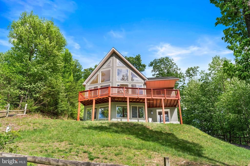 252 WENDY HILL ROAD, FRONT ROYAL, VA 22630