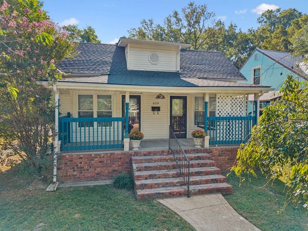 409 S 11th St , Clarksville, TN 37040