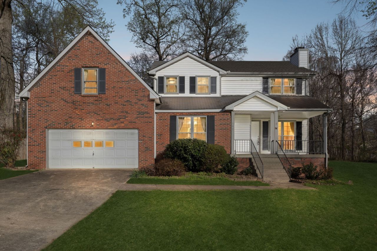 107 Melanie Ln, Clarksville, TN 37042 Main Photo