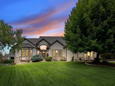 11656 Azure Lane, Inver Grove Heights, MN 55077