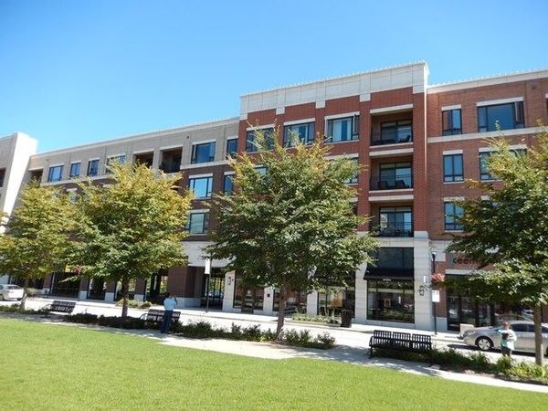 850 Village Center Drive , Unit 301, Burr Ridge, IL 60527