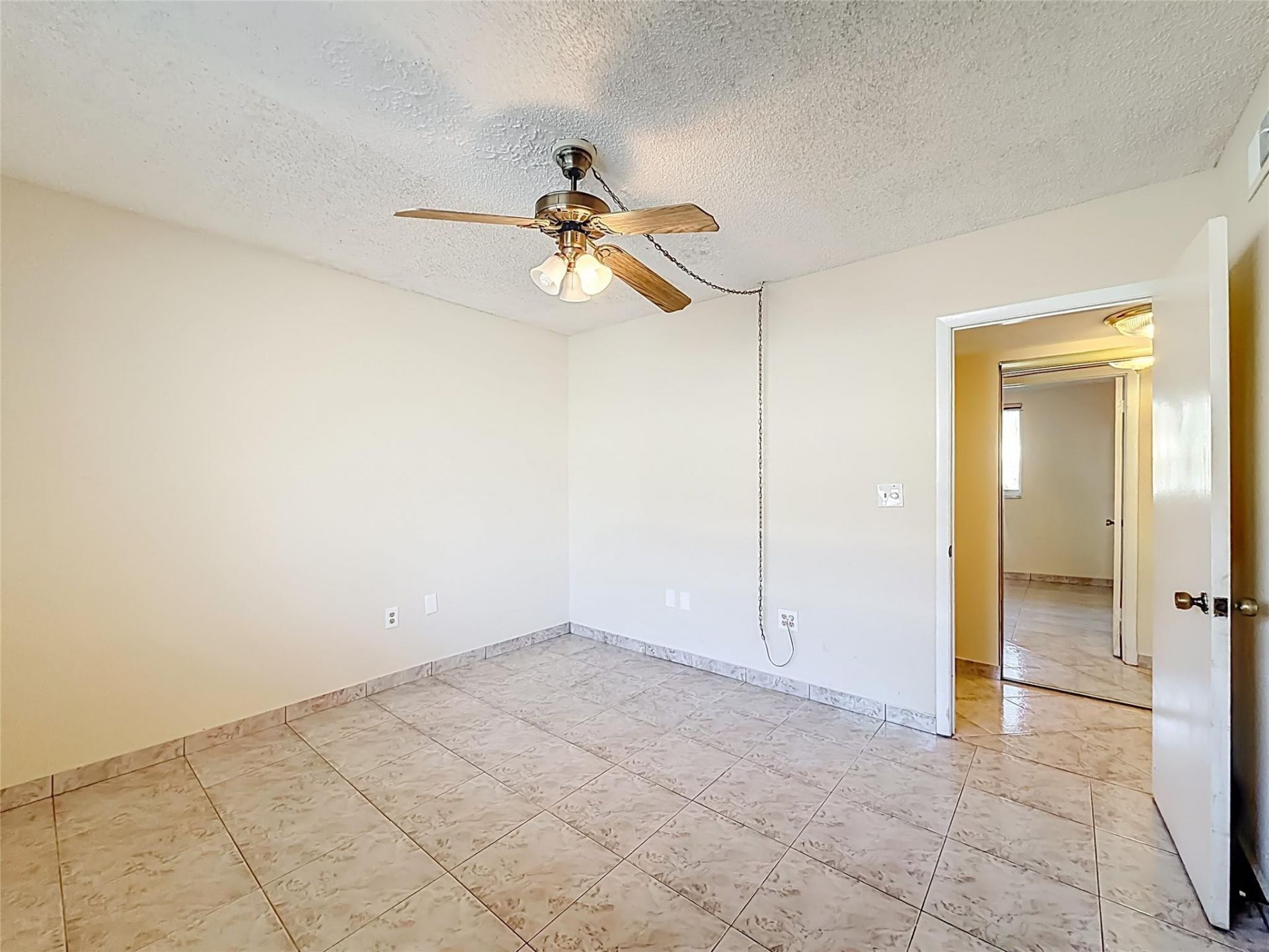 5935 Del Lago Circle, Unit 108, Sunrise, FL 33313 Photo
