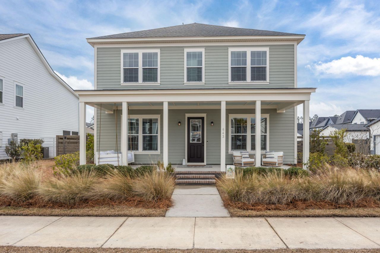 643 Blueway Avenue Photo 10