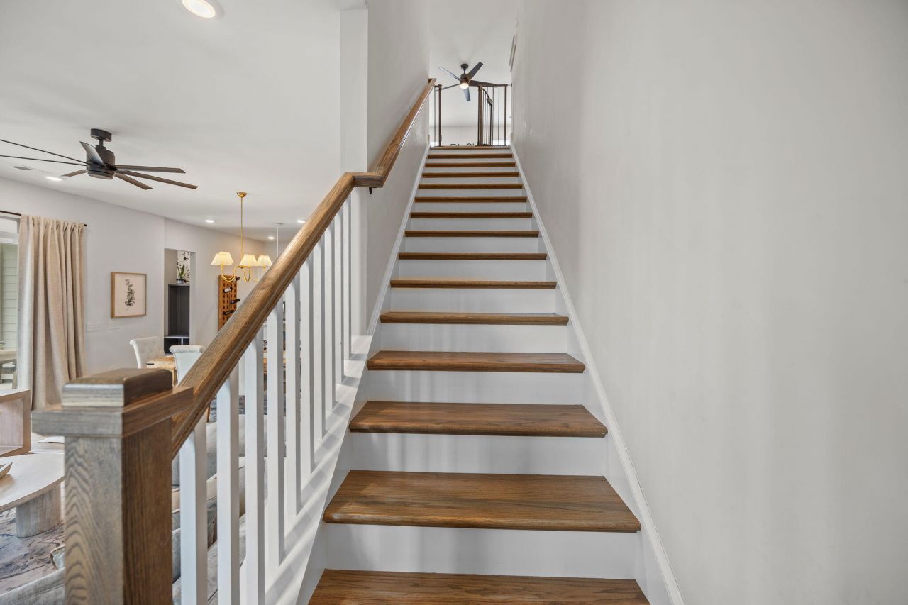 643 Blueway Avenue Photo 34