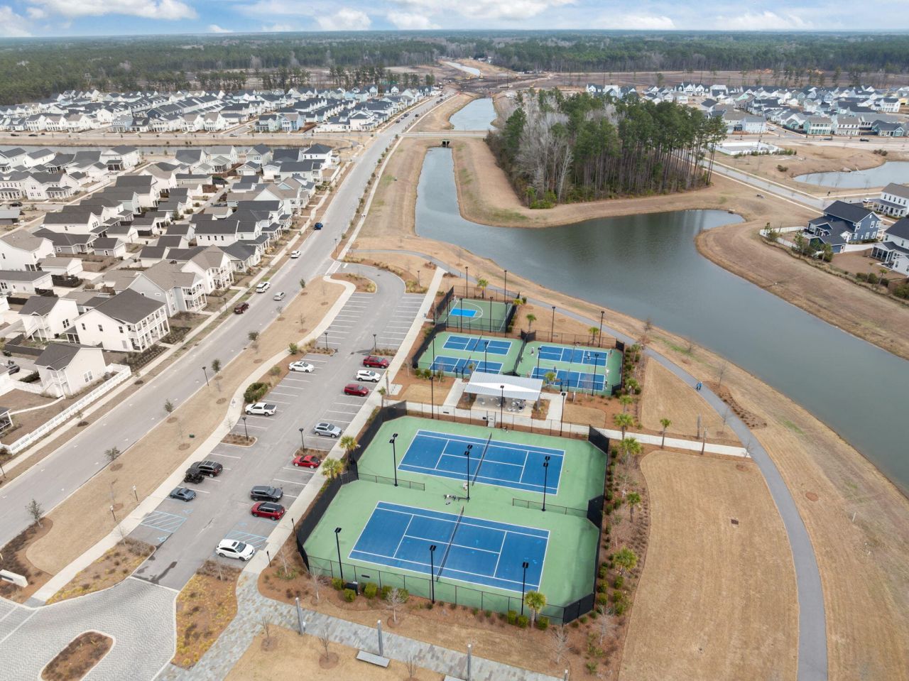 643 Blueway Avenue Photo 55