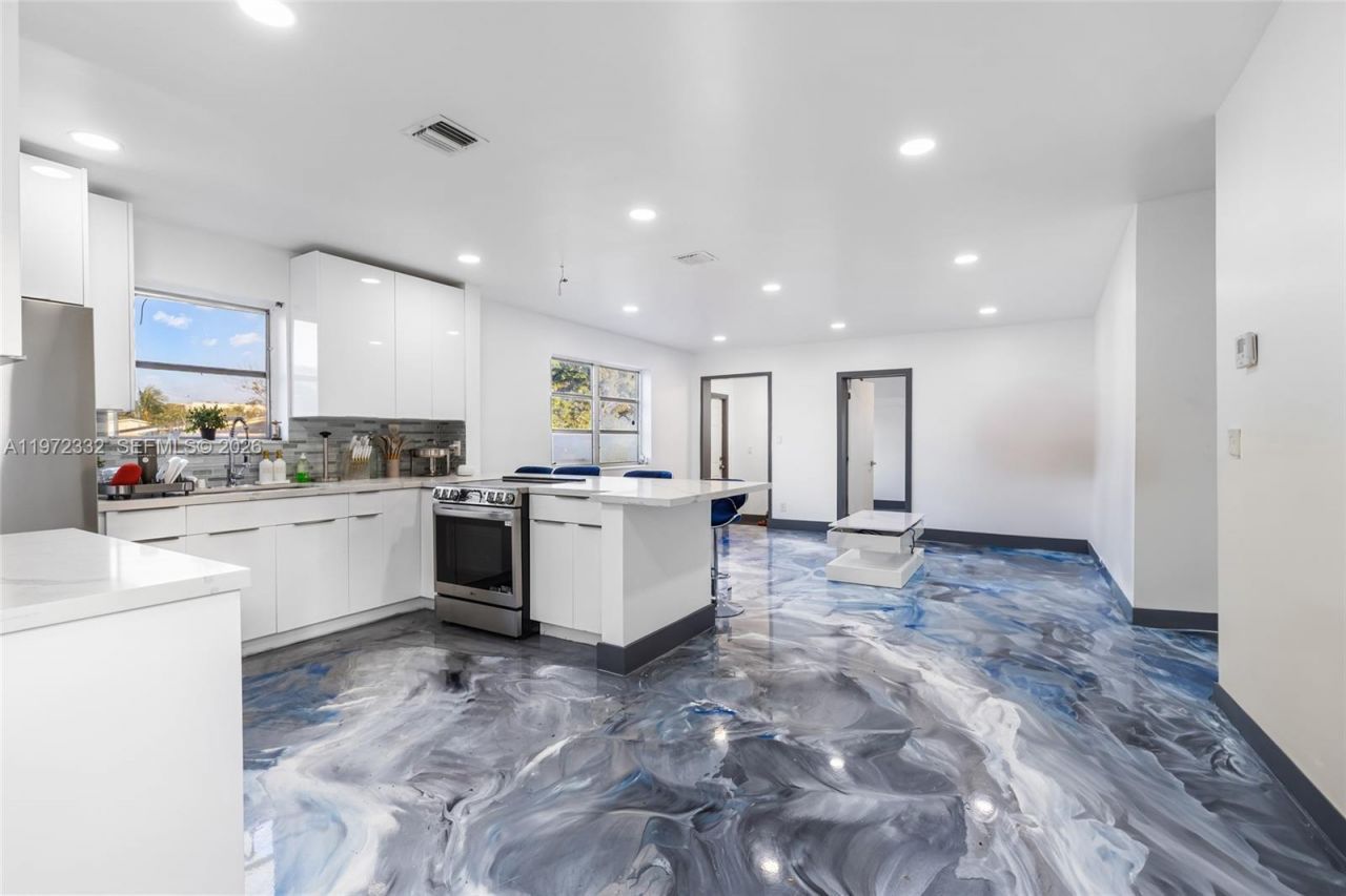 3430 NW 43rd Ave , Lauderdale Lakes, FL 33319 Photo