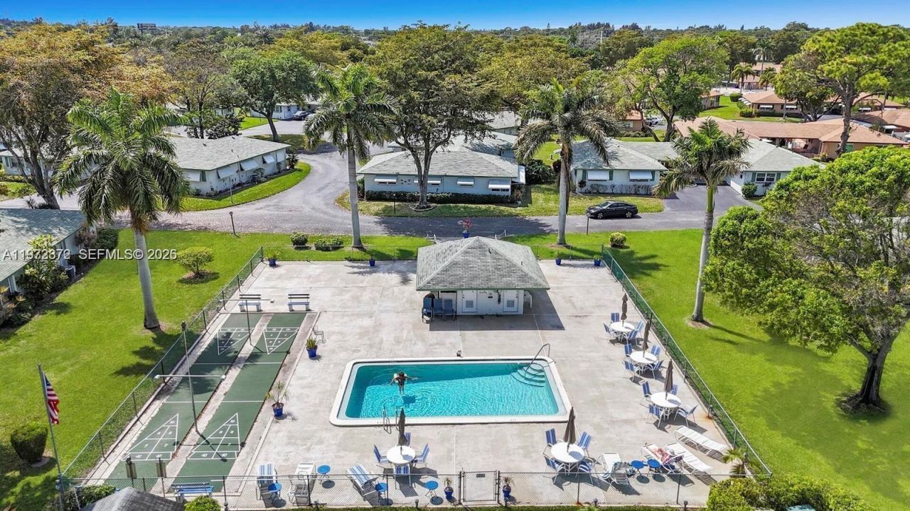 841 Meadowlark Ln, Delray Beach, FL 33445 Photo