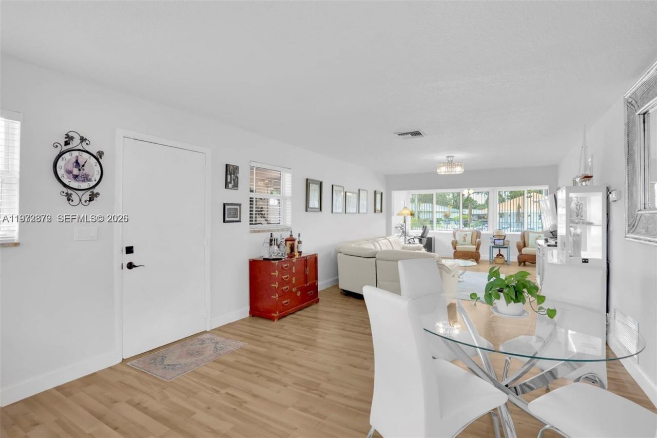 841 Meadowlark Ln, Delray Beach, FL 33445 Photo