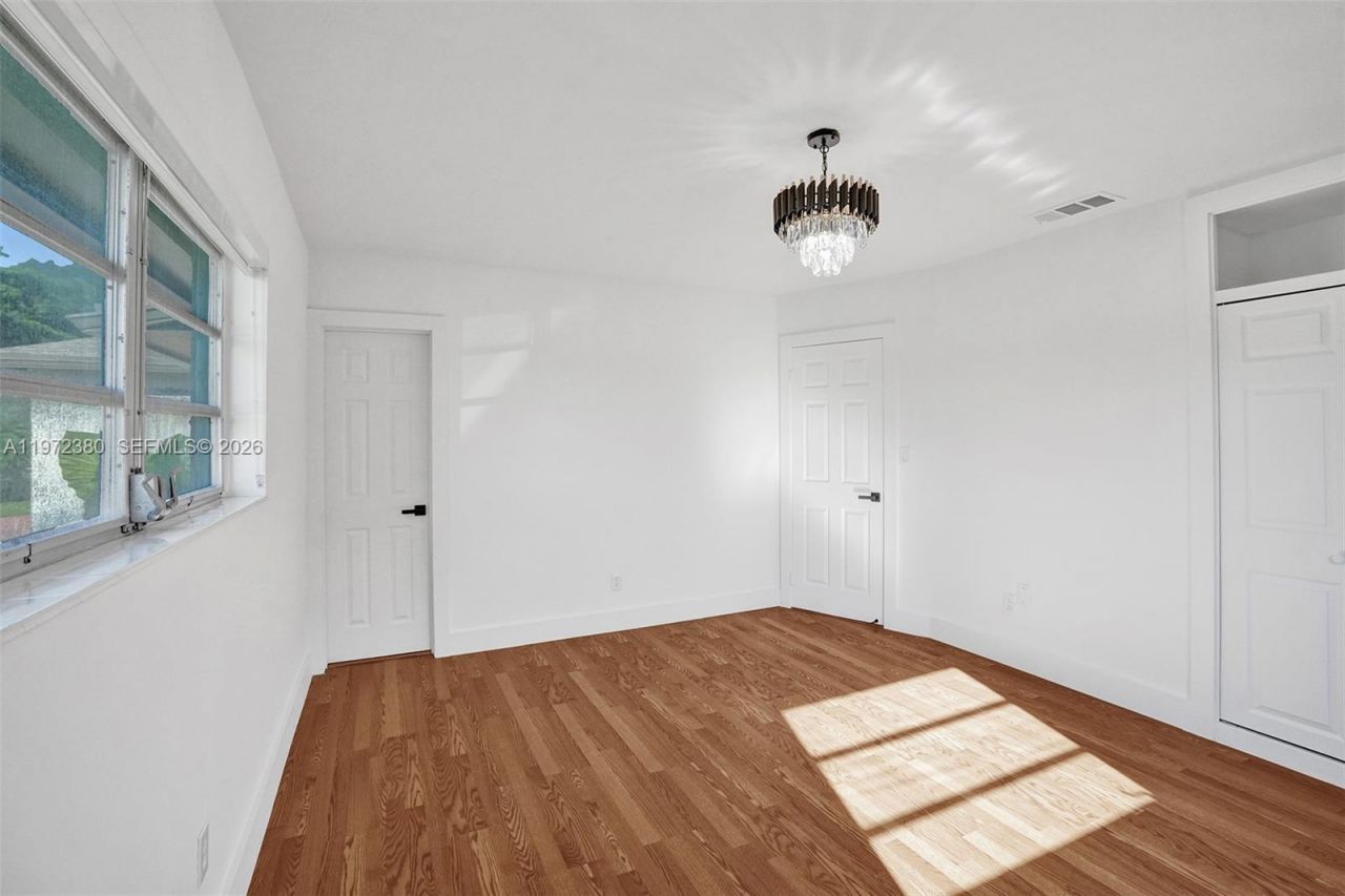 8521 Pasadena Blvd, Pembroke Pines, FL 33024 Photo