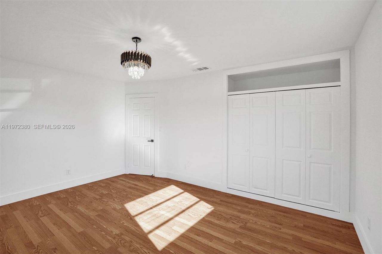 8521 Pasadena Blvd, Pembroke Pines, FL 33024 Photo