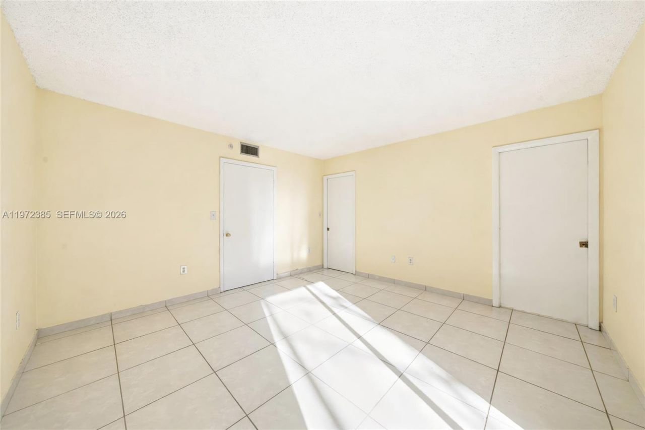 8760 SW 133rd Ave Rd, Unit 210, Miami, FL 33183 Photo