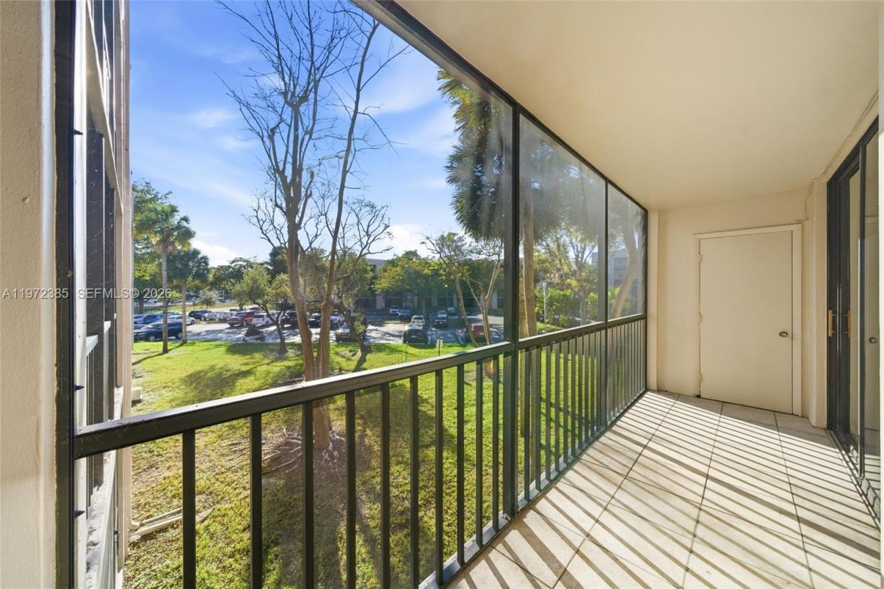 8760 SW 133rd Ave Rd, Unit 210, Miami, FL 33183 Photo