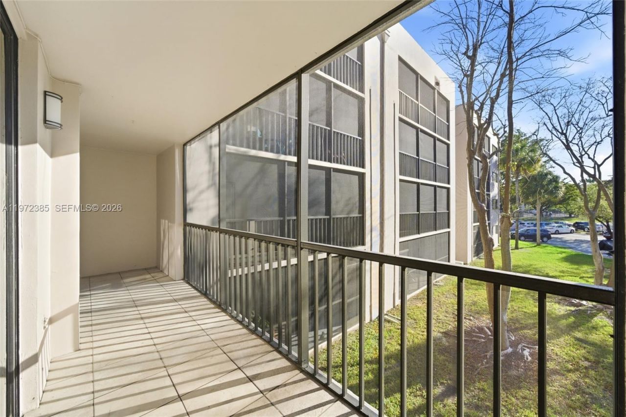 8760 SW 133rd Ave Rd, Unit 210, Miami, FL 33183 Photo