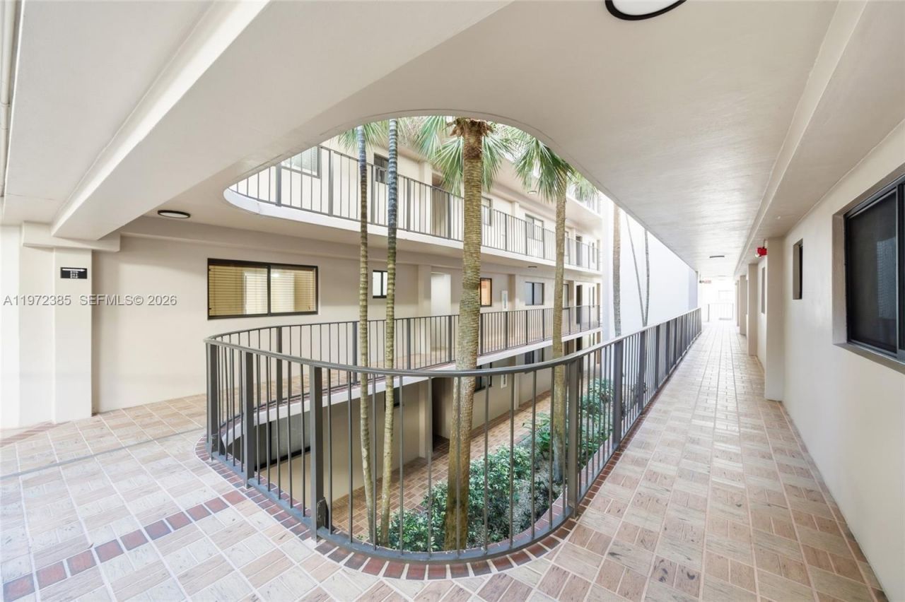 8760 SW 133rd Ave Rd, Unit 210, Miami, FL 33183 Photo