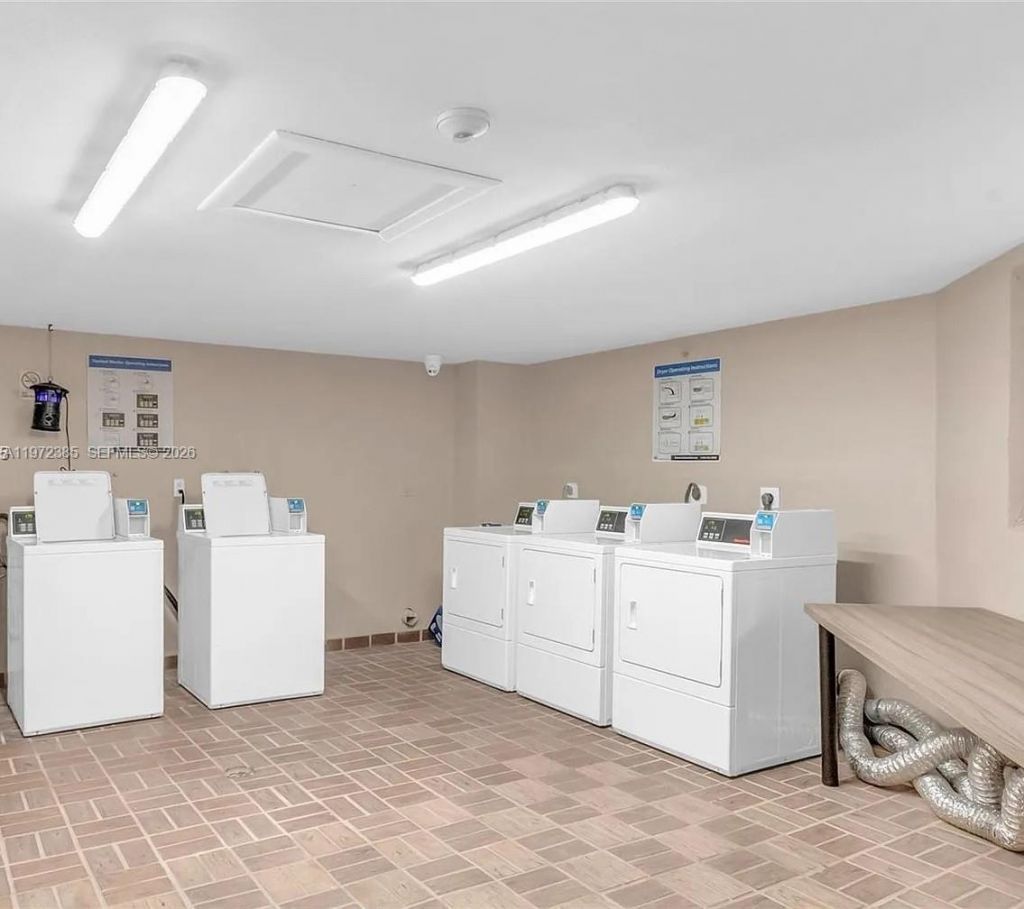 8760 SW 133rd Ave Rd, Unit 210, Miami, FL 33183 Photo