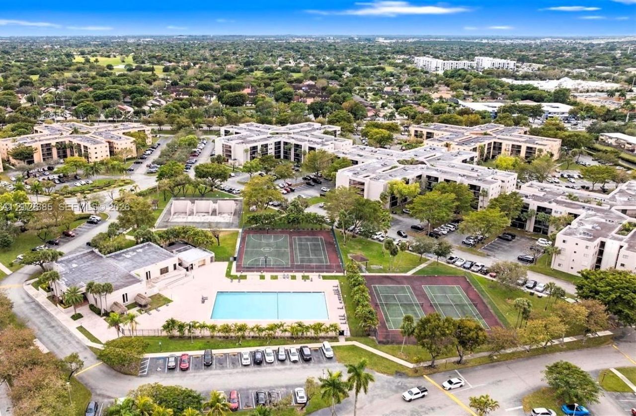 8760 SW 133rd Ave Rd, Unit 210, Miami, FL 33183 Photo