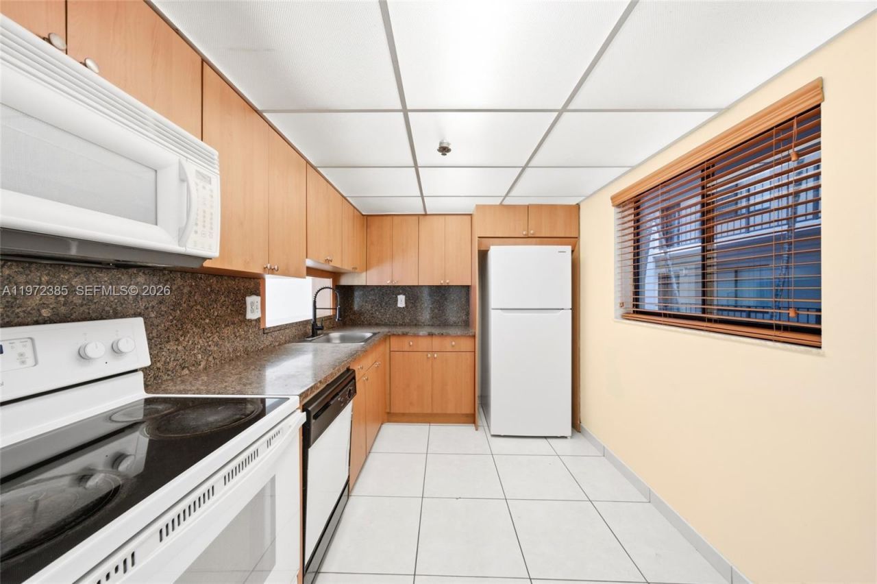 8760 SW 133rd Ave Rd, Unit 210, Miami, FL 33183 Photo