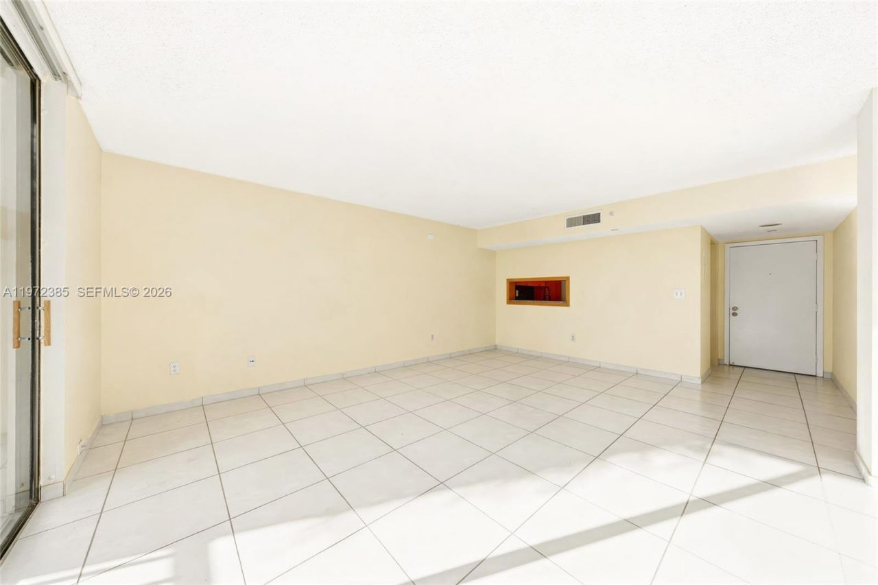 8760 SW 133rd Ave Rd, Unit 210, Miami, FL 33183 Photo