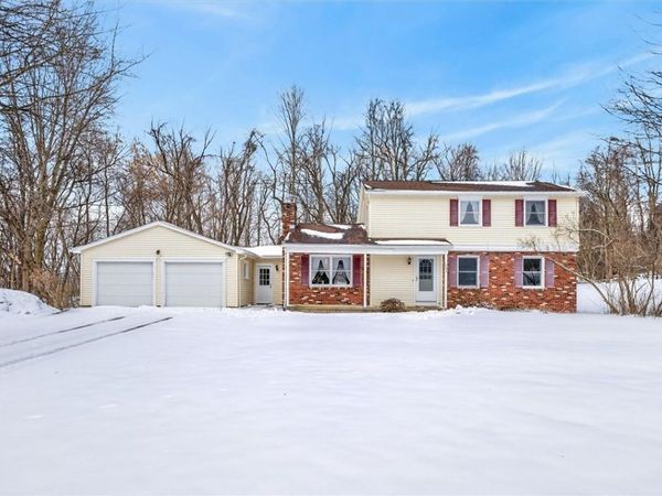 1747 Greenview Drive, Walworth, NY 14568