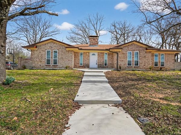 835 38th Street SE, Paris, TX 75462