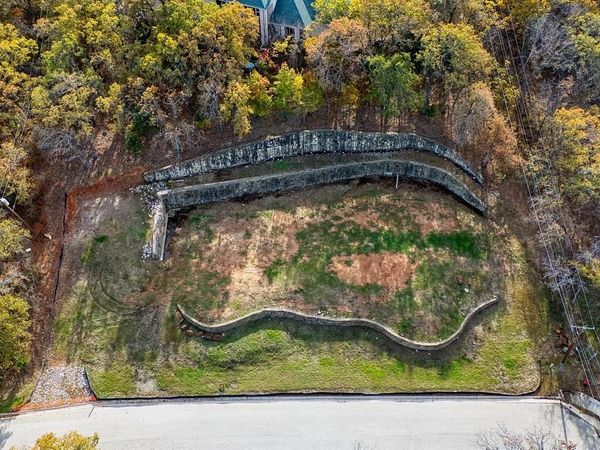 607 Frontier Court , Colleyville, TX 76034