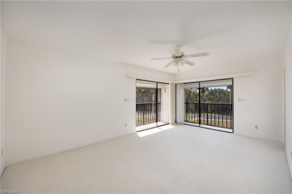 517 Lake Louise Cir, Unit 201, Naples, FL 34110 Photo