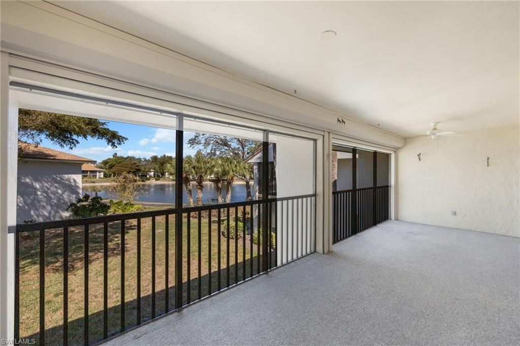 517 Lake Louise Cir, Unit 201, Naples, FL 34110 Photo