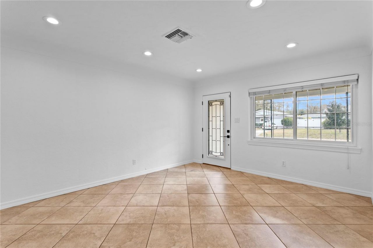 761 42nd Avenue N, Saint Petersburg, FL 33703 Photo