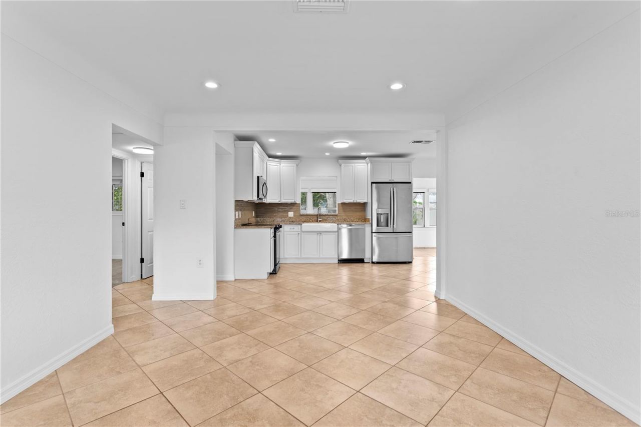 761 42nd Avenue N, Saint Petersburg, FL 33703 Photo