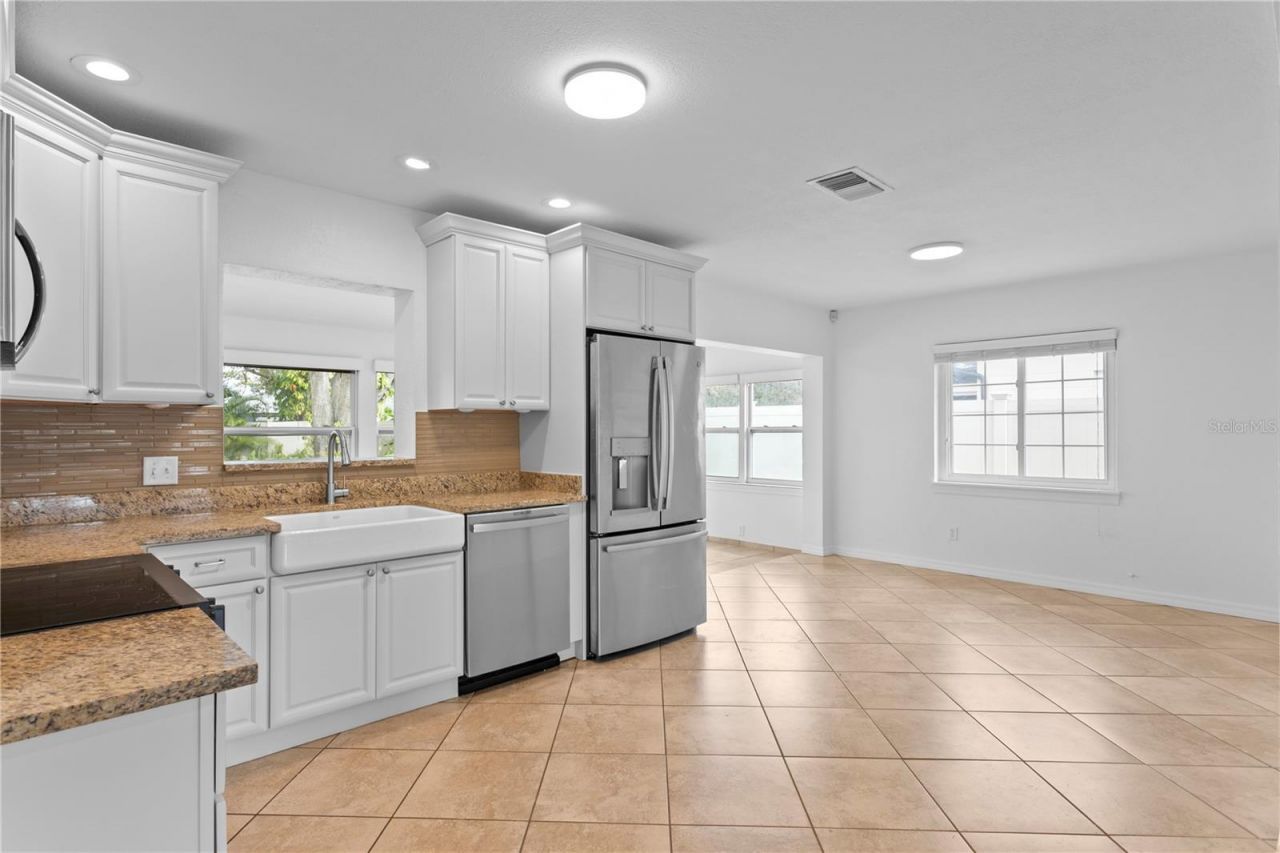 761 42nd Avenue N, Saint Petersburg, FL 33703 Photo