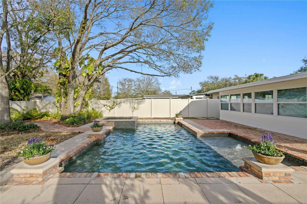 761 42nd Avenue N, Saint Petersburg, FL 33703 Photo