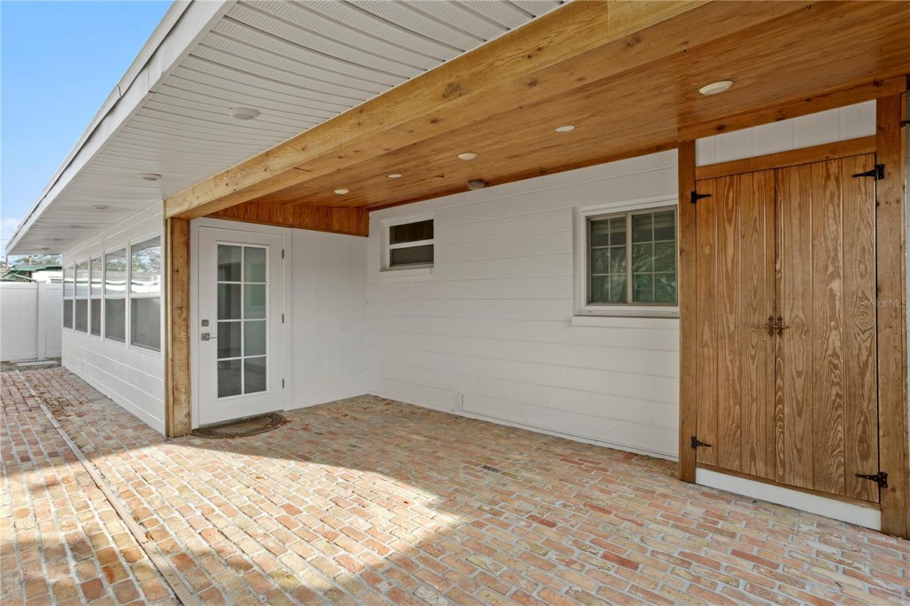 761 42nd Avenue N, Saint Petersburg, FL 33703 Photo