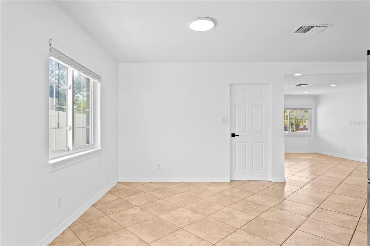 761 42nd Avenue N, Saint Petersburg, FL 33703 Photo