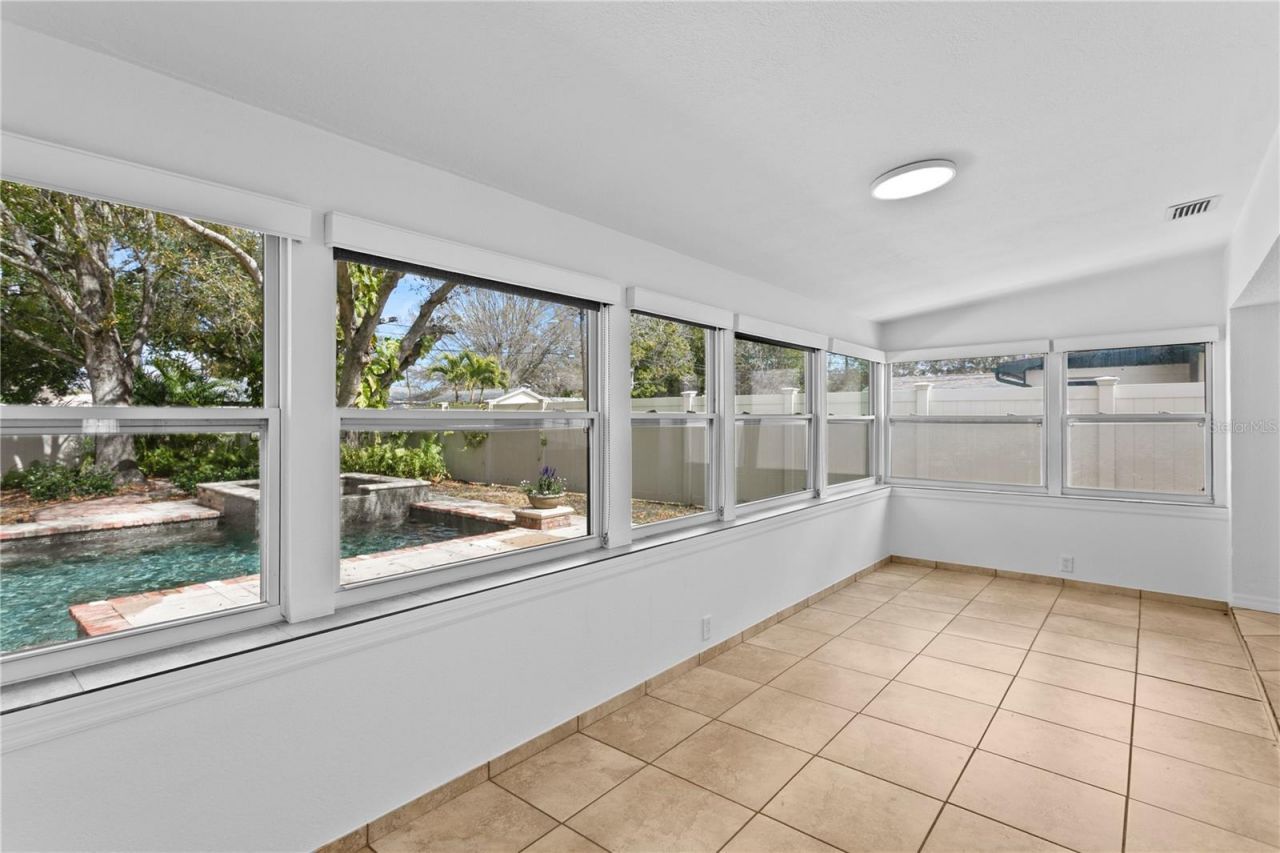 761 42nd Avenue N, Saint Petersburg, FL 33703 Photo