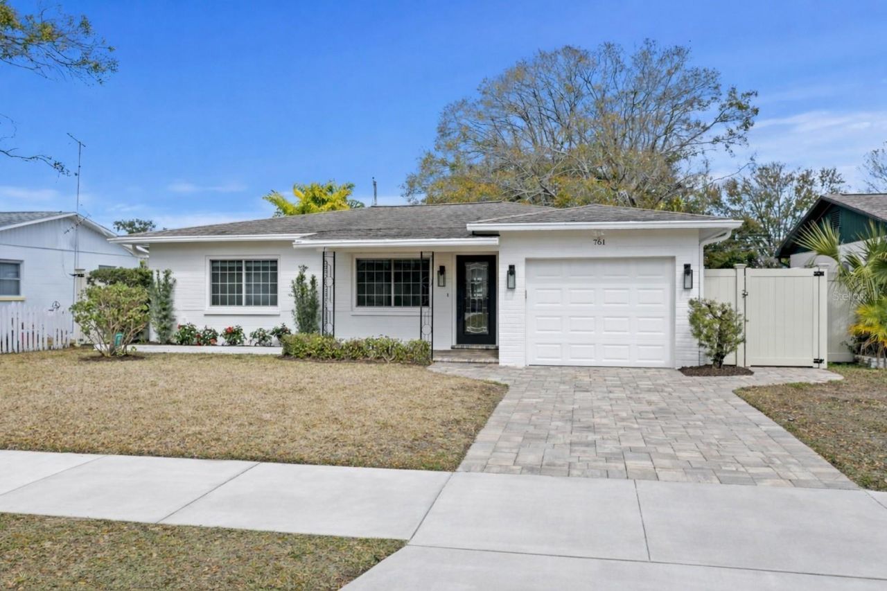 761 42nd Avenue N, Saint Petersburg, FL 33703 Photo