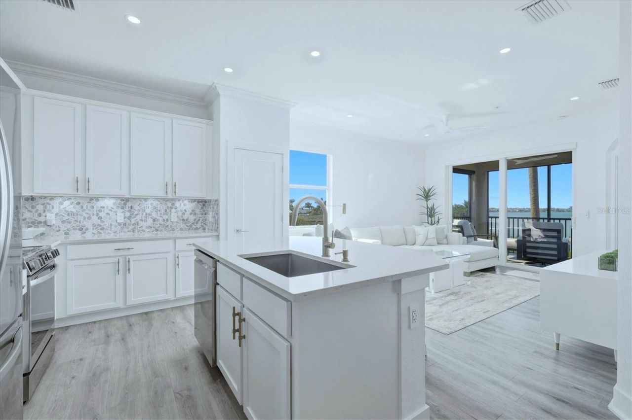 850 Tidewater Shores Loop, Unit 301, Bradenton, FL 34208 Photo