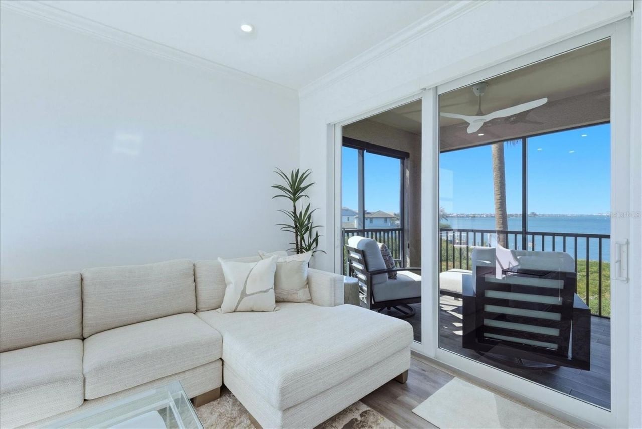 850 Tidewater Shores Loop, Unit 301, Bradenton, FL 34208 Photo