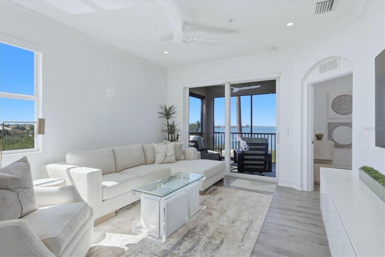 850 Tidewater Shores Loop, Unit 301, Bradenton, FL 34208 Photo