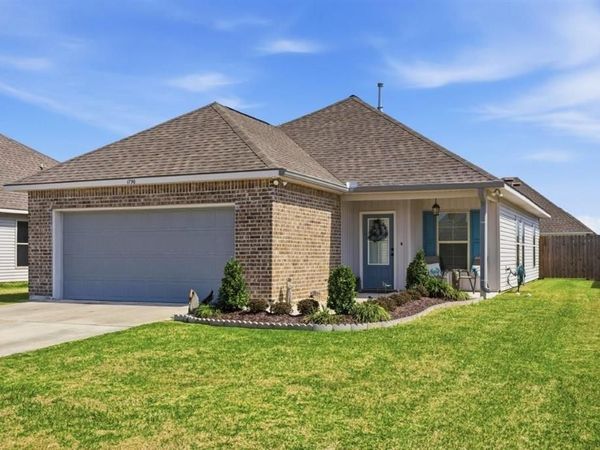 1790 Bass Run Street, Lake Charles, LA 70611