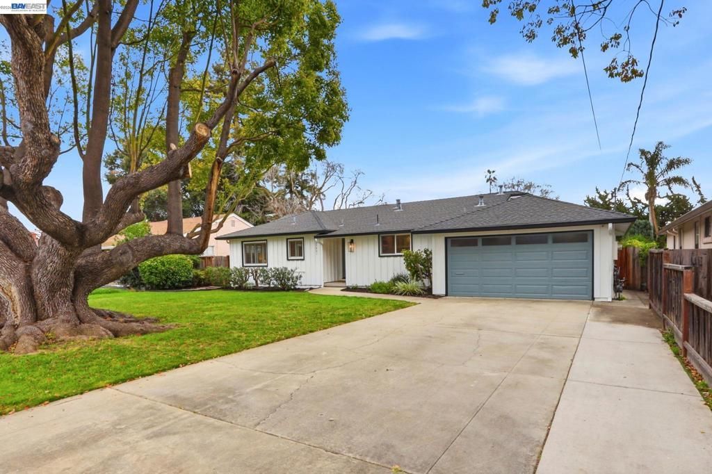 37861 37861 Glenmoor Dr, Fremont, CA 94536 Main Photo