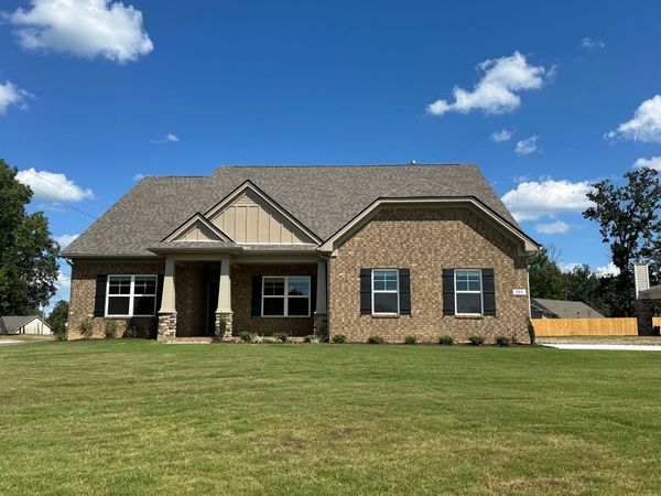 1313 Amber Hills Drive , Ashland City, TN 37015