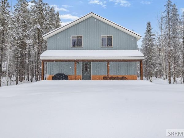 4060 Steelhead Drive, ISLAND PARK, ID 83429