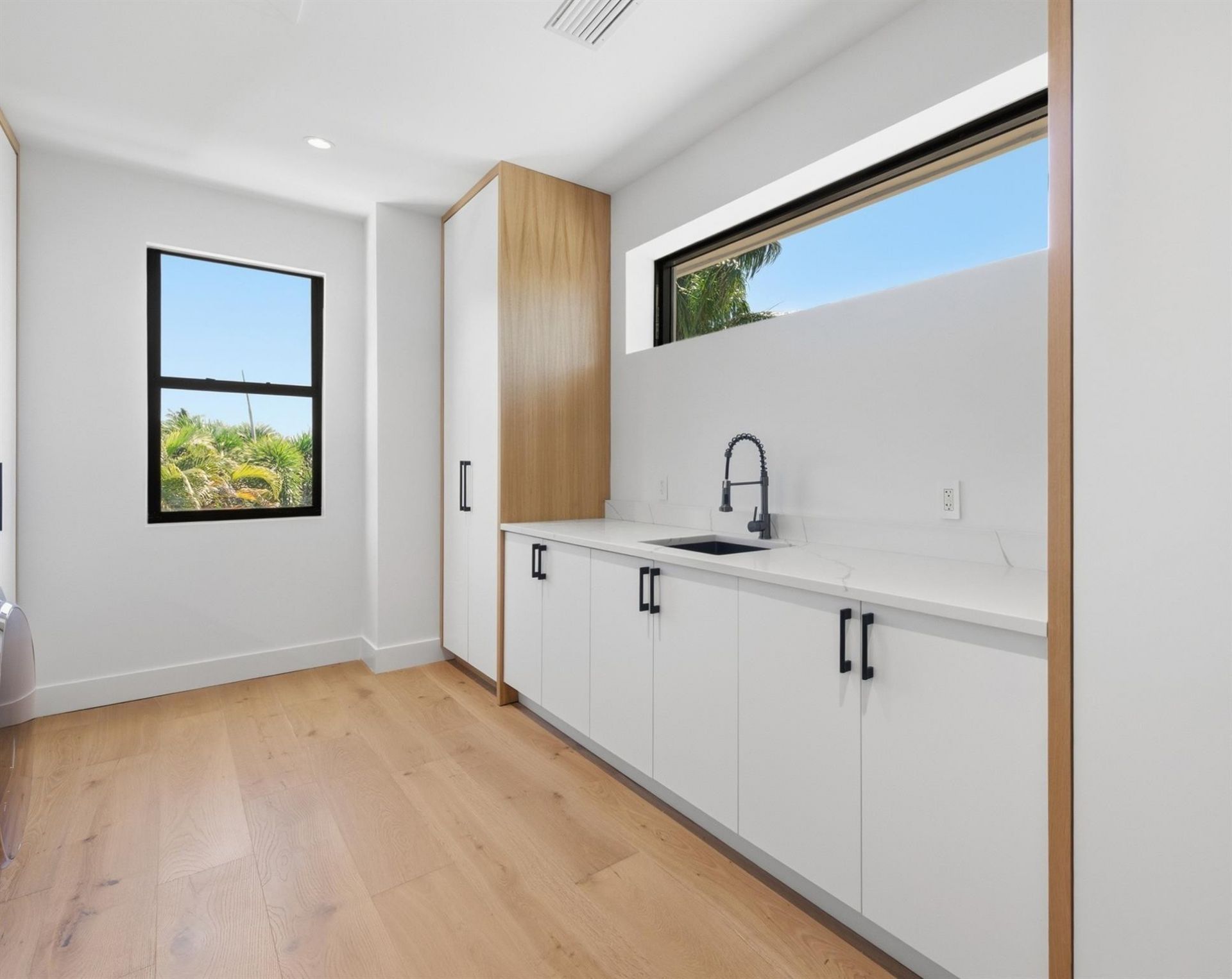 3716 Embassy Dr, West Palm Beach, FL 33401 Photo