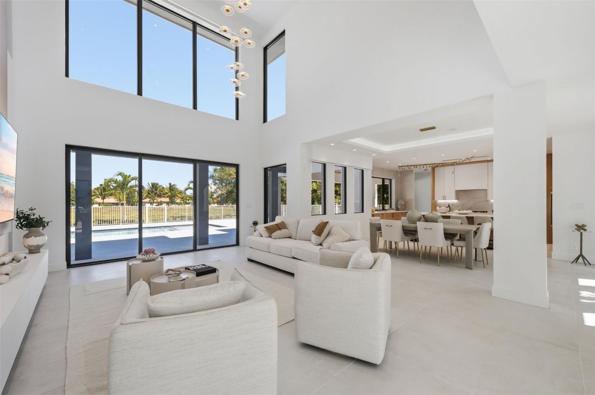 3716 Embassy Dr, West Palm Beach, FL 33401 Photo