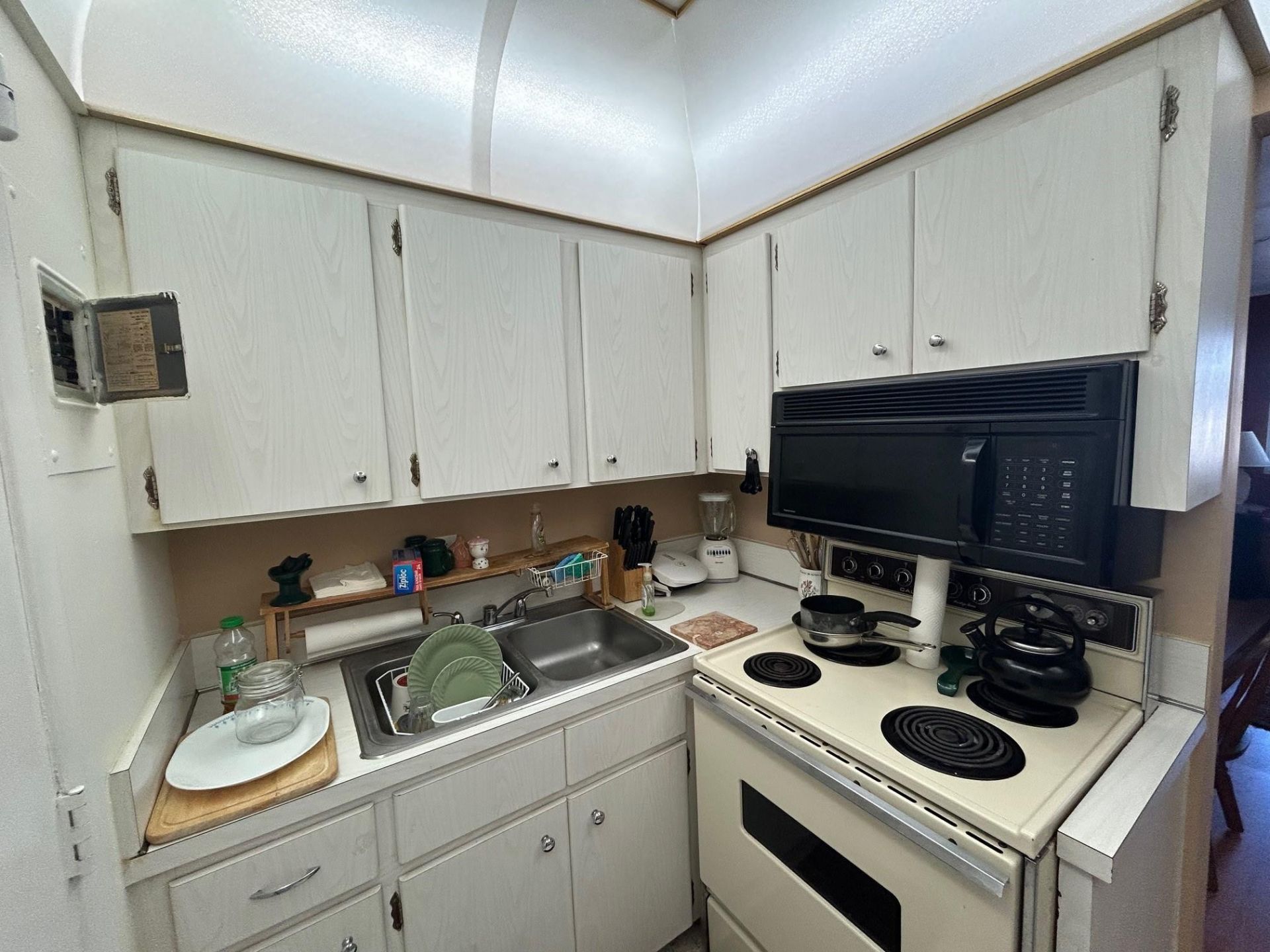 6263 NE 19th Avenue, Unit 1027, Fort Lauderdale, FL 33308 Photo