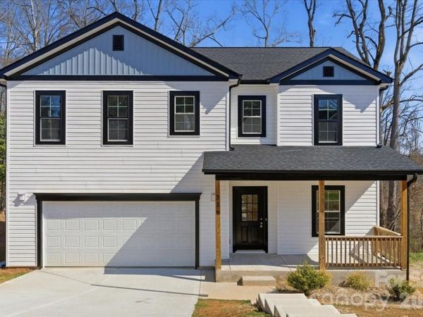 229 Deerfield Drive, Mount Holly, NC 28120